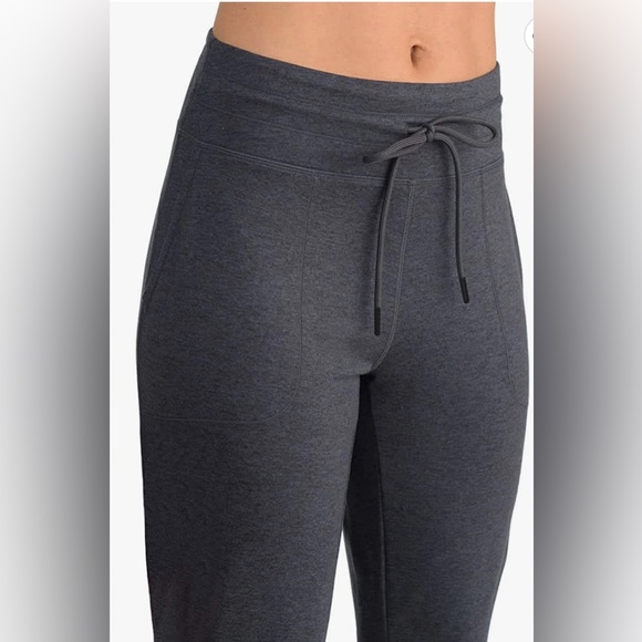 NWT- LOLË Womens Relaxed Fit Joggers 2 Pack Black/Dark Gray - Picture 4 of 7